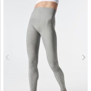 Blanqi sports support hipster contour legging